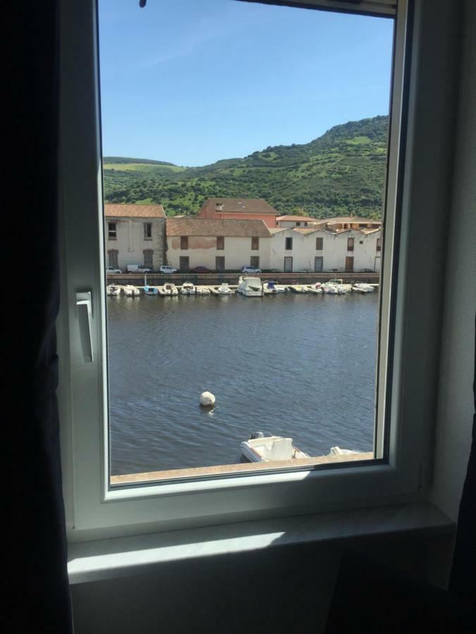 The House On The River 보사 외부 사진